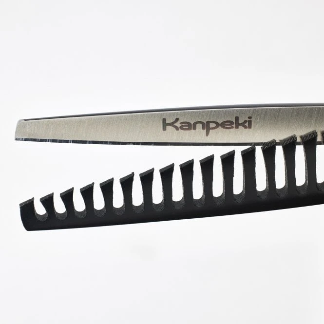 Kanpeki Blackbird Kanpeki Blackbird 6.5” 18T Chunker Scissor Kanpeki Blackbird Kanpeki Blackbird 6.5” 18T Chunker Scissor -Dog Groomers Shop kanpeki blackbird 65 18t chunker scissor p17316 10954 medium